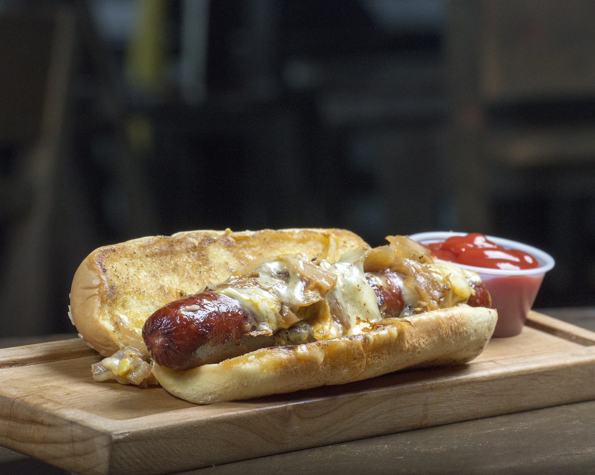 chili cheese hot dog